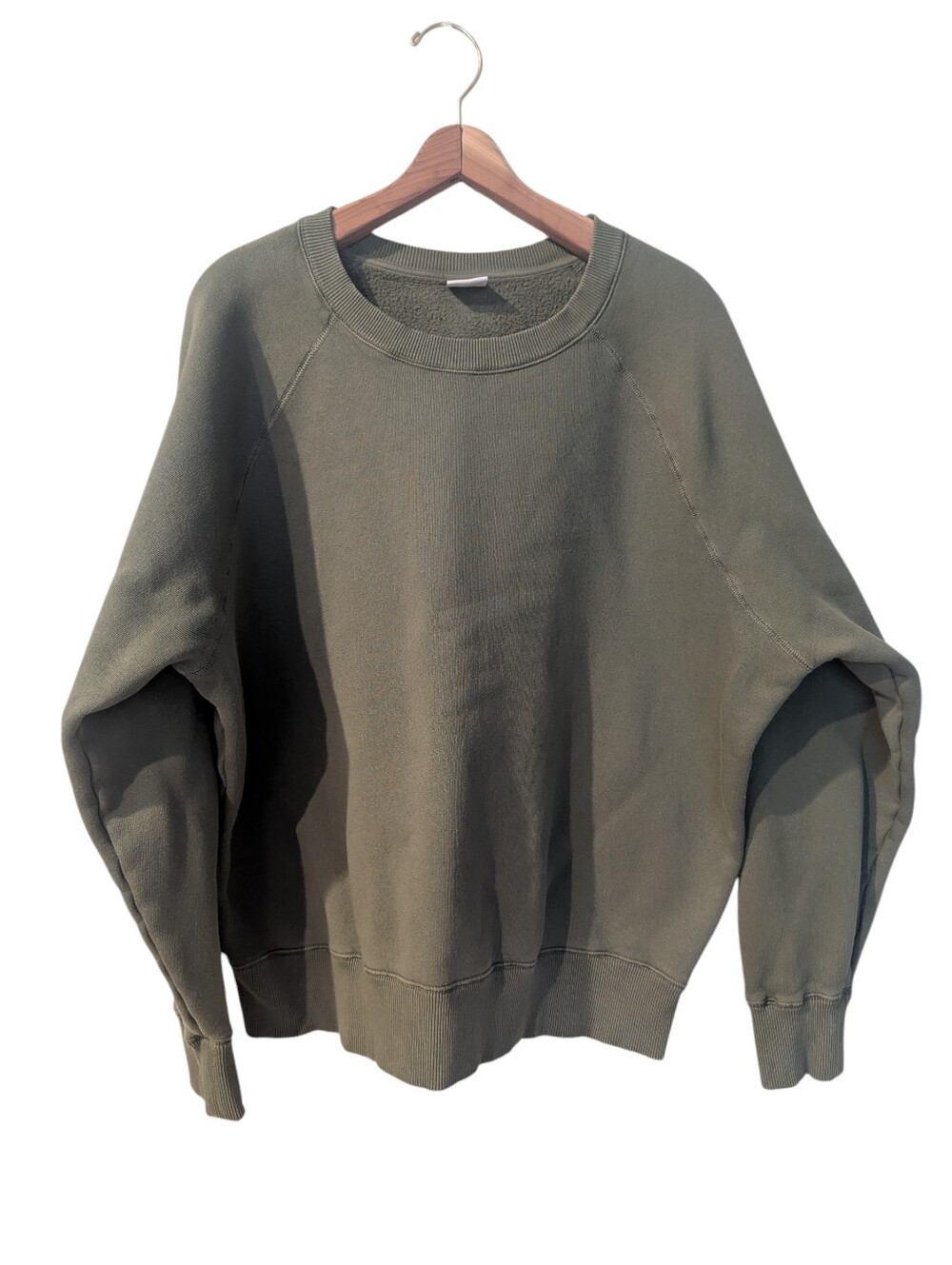 OUTDOOR VOICES 100% Organic Cotton Classic Crewneck Sweatshirt in Sage Green XL